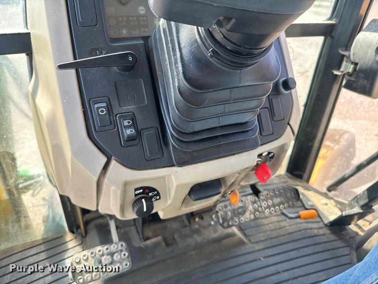 image for item ND9083 2015 John Deere 6115D MFWD tractor