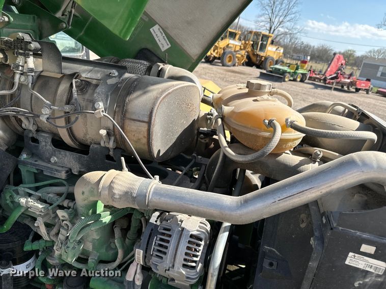 image for item ND9083 2015 John Deere 6115D MFWD tractor