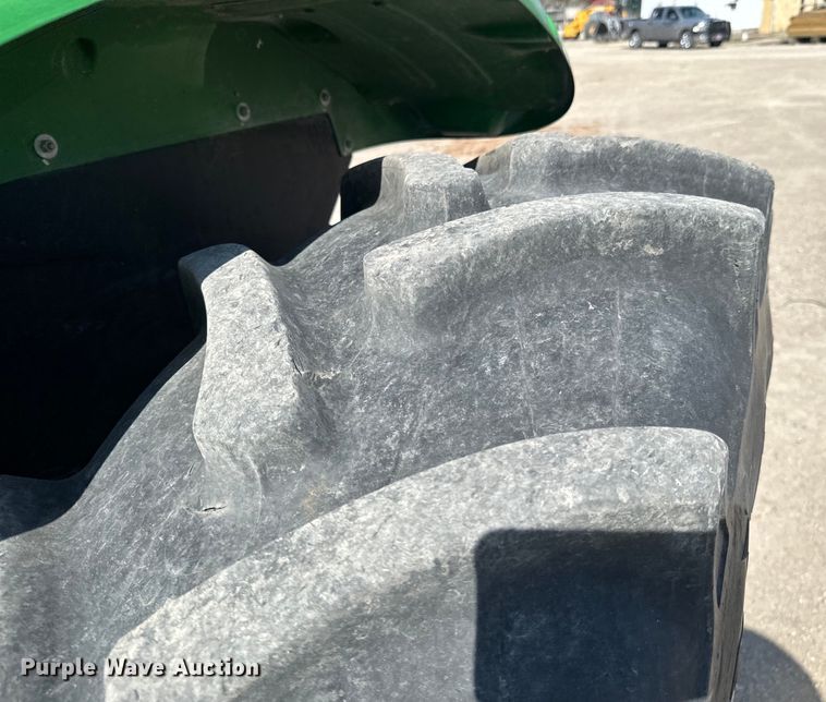 image for item ND9083 2015 John Deere 6115D MFWD tractor