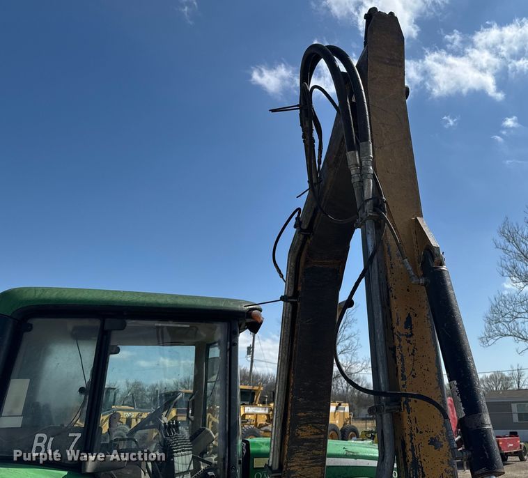 image for item ND9084 2010 John Deere 6330 tractor