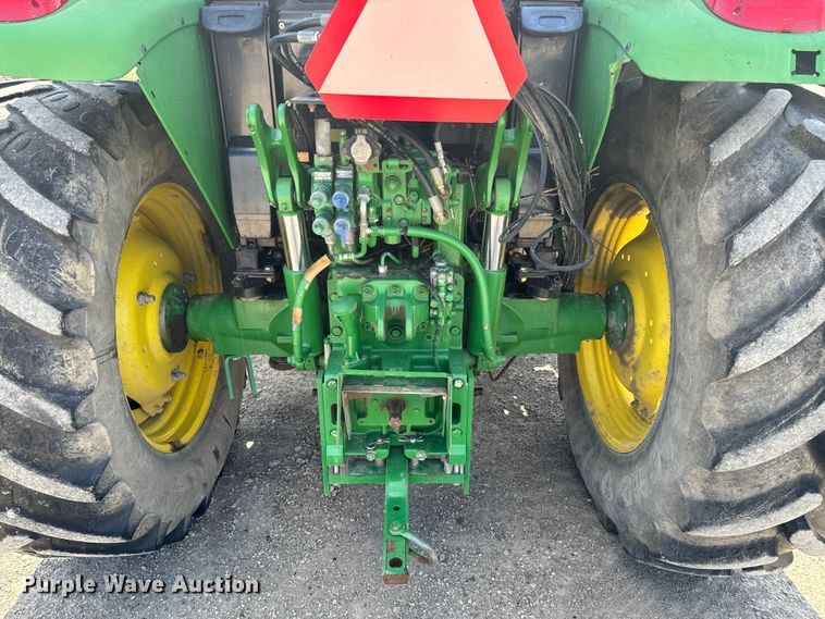 image for item ND9084 2010 John Deere 6330 tractor