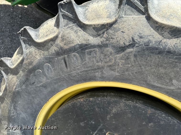 image for item ND9084 2010 John Deere 6330 tractor