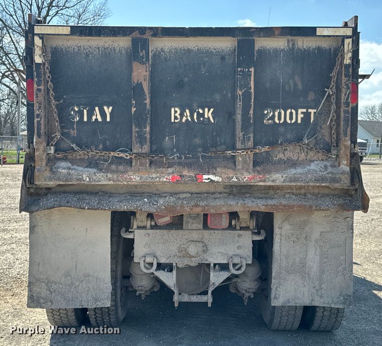 image for item ND9085 2011 Freightliner M2 dump truck