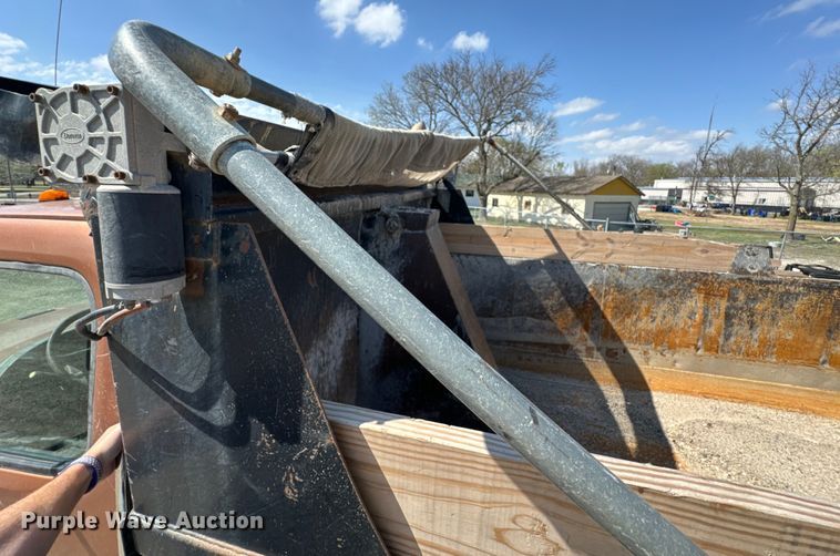 image for item ND9085 2011 Freightliner M2 dump truck