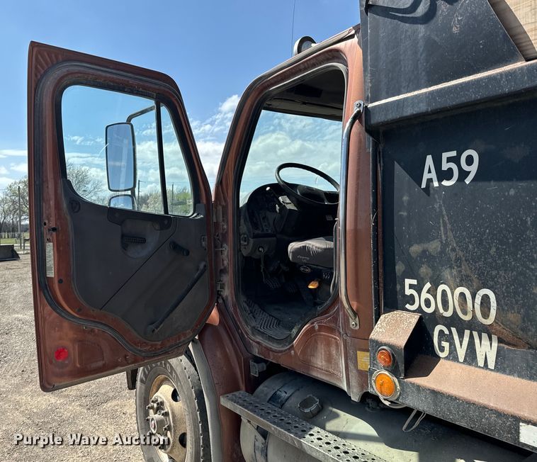 image for item ND9085 2011 Freightliner M2 dump truck