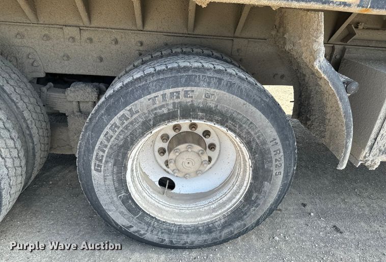 image for item ND9085 2011 Freightliner M2 dump truck