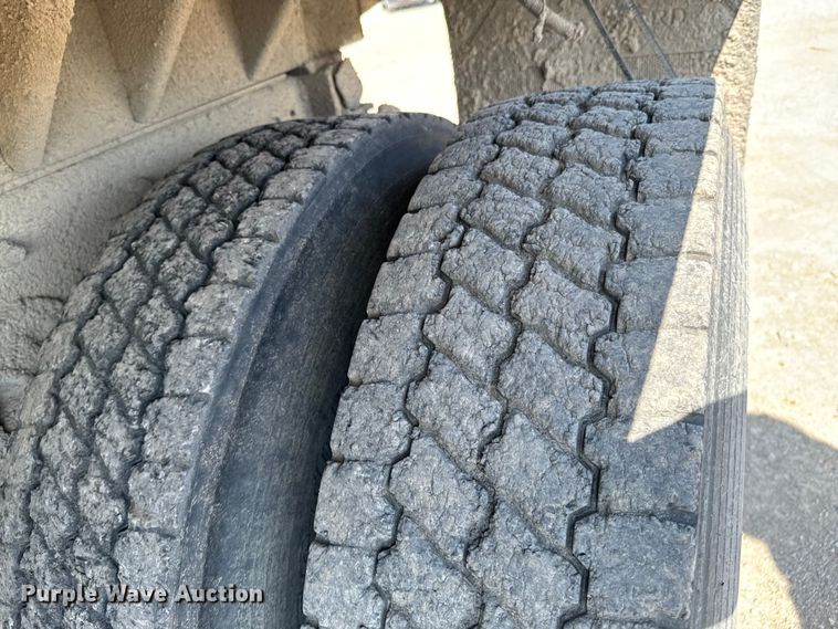 image for item ND9085 2011 Freightliner M2 dump truck