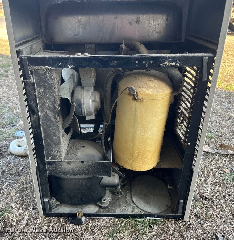 image for item NF9492 Elkay water fountain