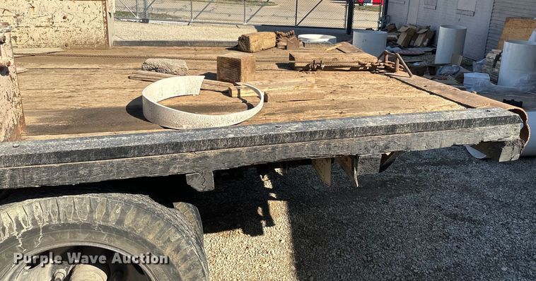 image for item NF9502 1957 Chevrolet  6400 winch truck