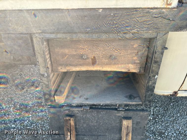 image for item NF9502 1957 Chevrolet  6400 winch truck