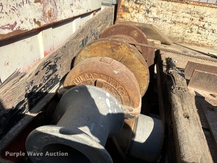 image for item NF9502 1957 Chevrolet  6400 winch truck