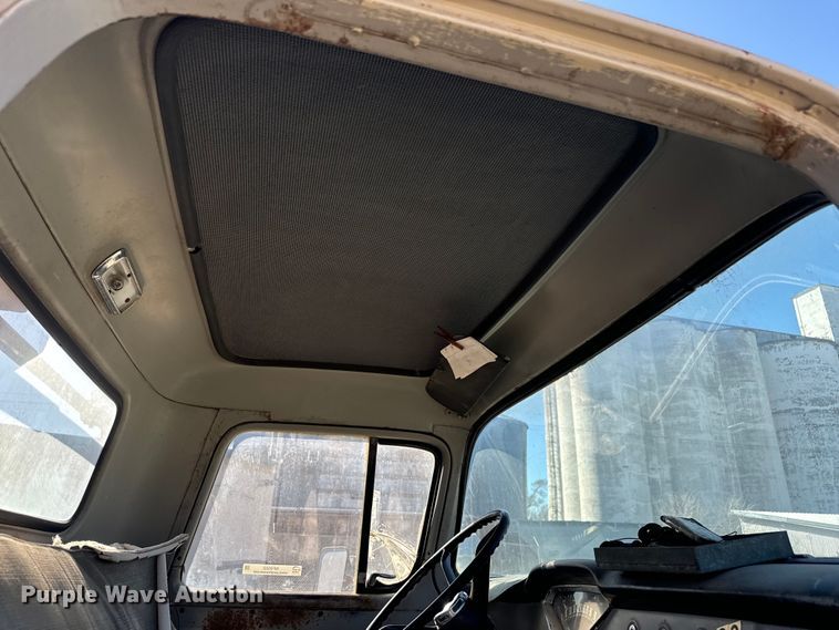 image for item NF9502 1957 Chevrolet  6400 winch truck