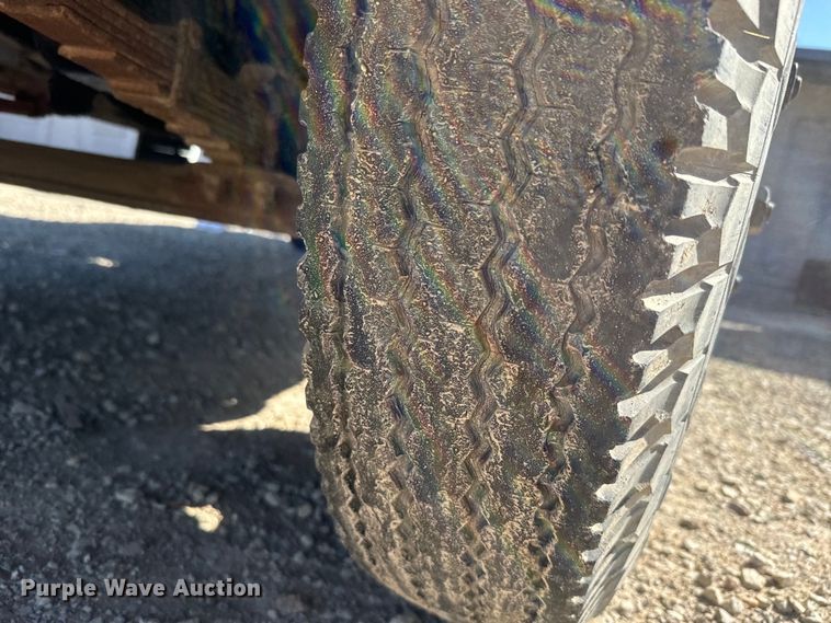 image for item NF9502 1957 Chevrolet  6400 winch truck