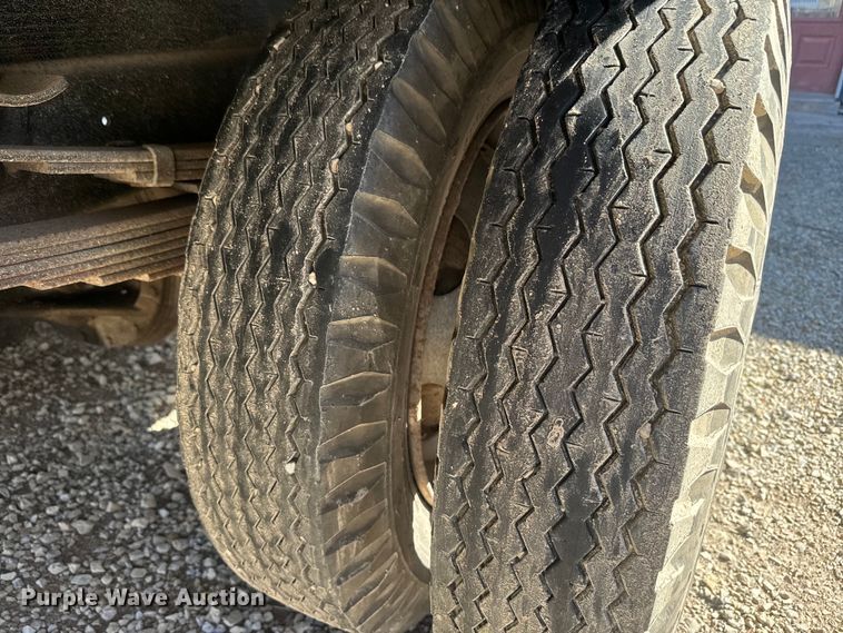 image for item NF9502 1957 Chevrolet  6400 winch truck