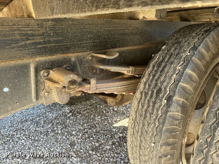 image for item NF9502 1957 Chevrolet  6400 winch truck