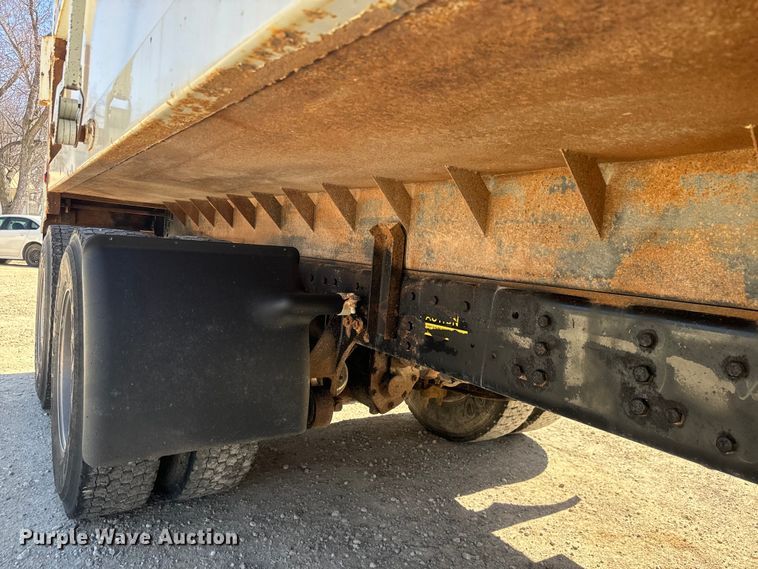 image for item NF9503 2013 International  ProStar+ dump truck