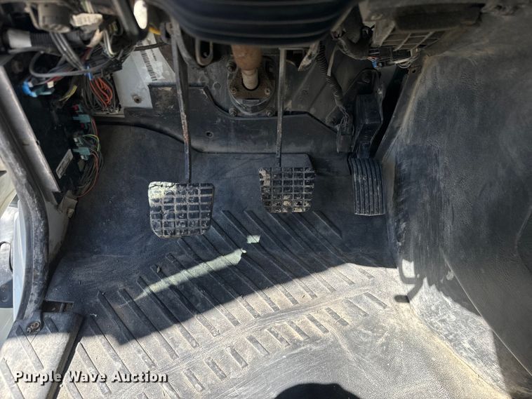 image for item NF9503 2013 International  ProStar+ dump truck