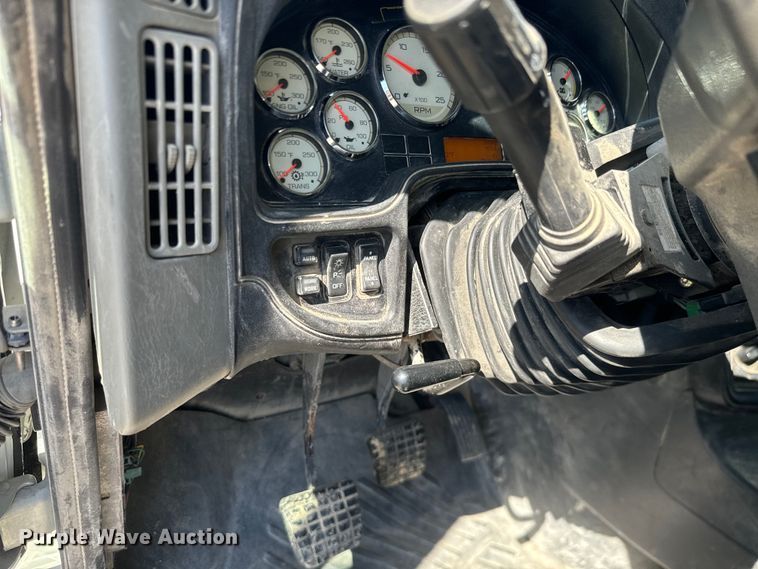 image for item NF9503 2013 International  ProStar+ dump truck