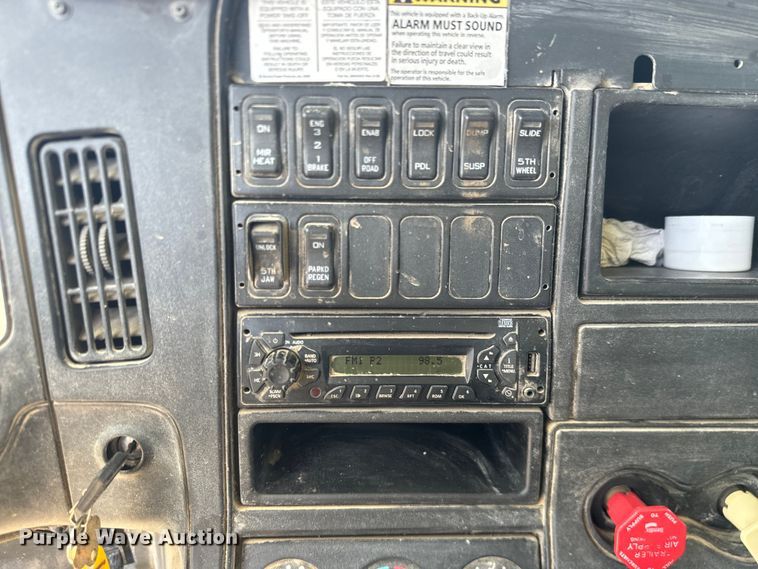 image for item NF9503 2013 International  ProStar+ dump truck