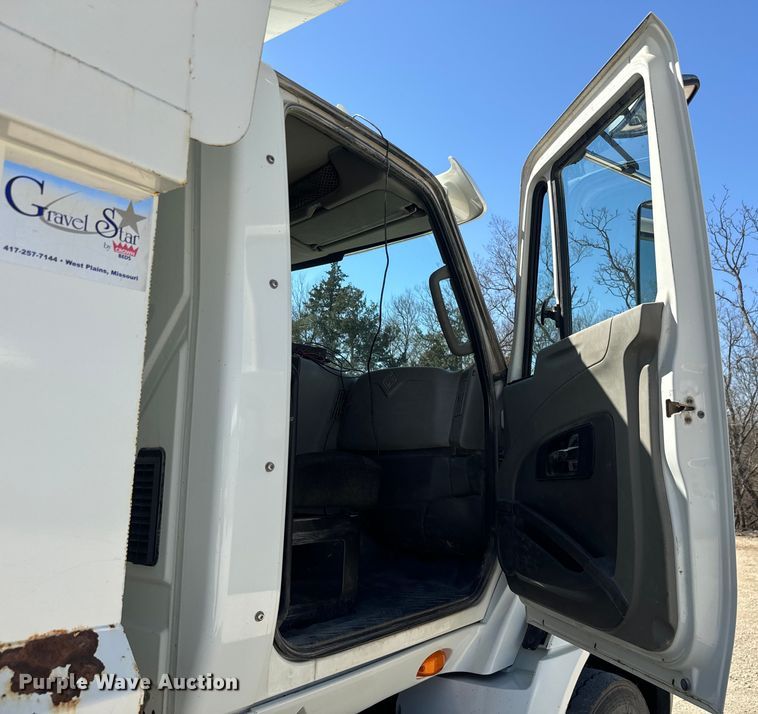 image for item NF9503 2013 International  ProStar+ dump truck