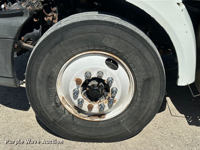 image for item NF9503 2013 International  ProStar+ dump truck