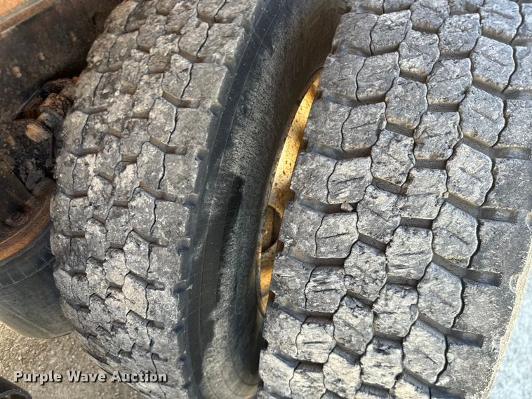 image for item NF9503 2013 International  ProStar+ dump truck