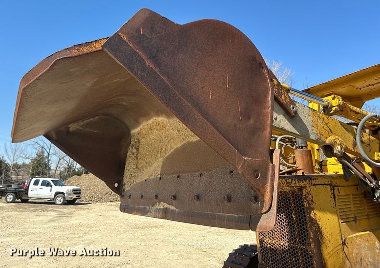 image for item NF9504 1975 Caterpillar  955L track loader