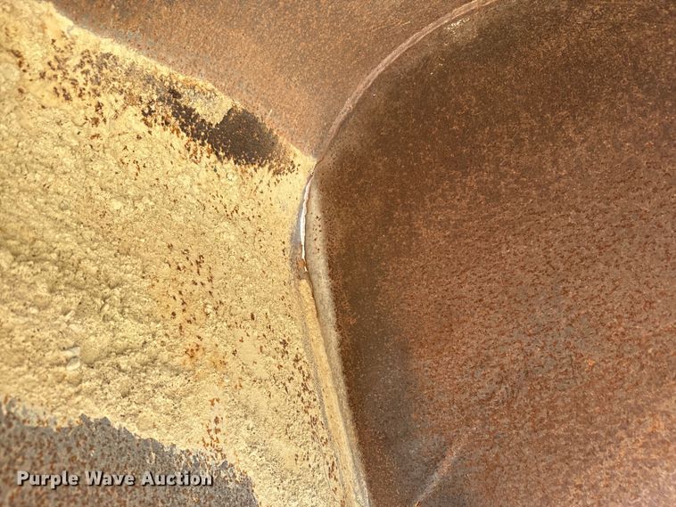 image for item NF9504 1975 Caterpillar  955L track loader