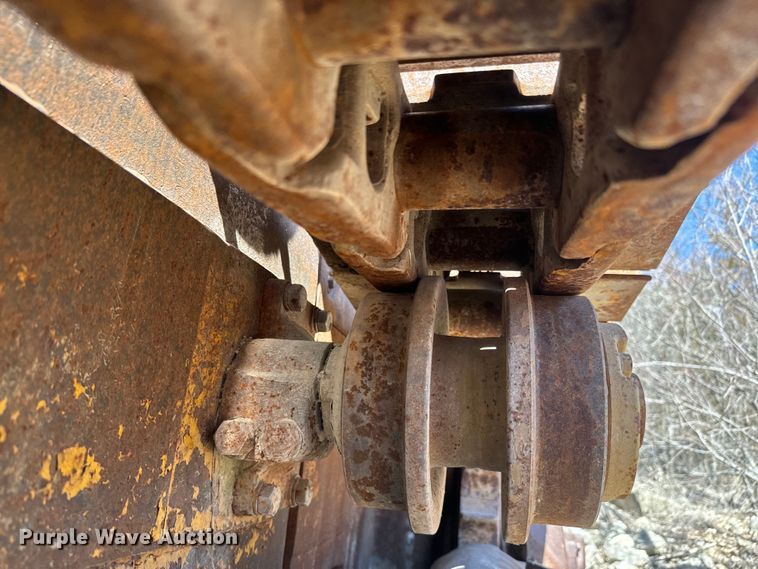 image for item NF9504 1975 Caterpillar  955L track loader