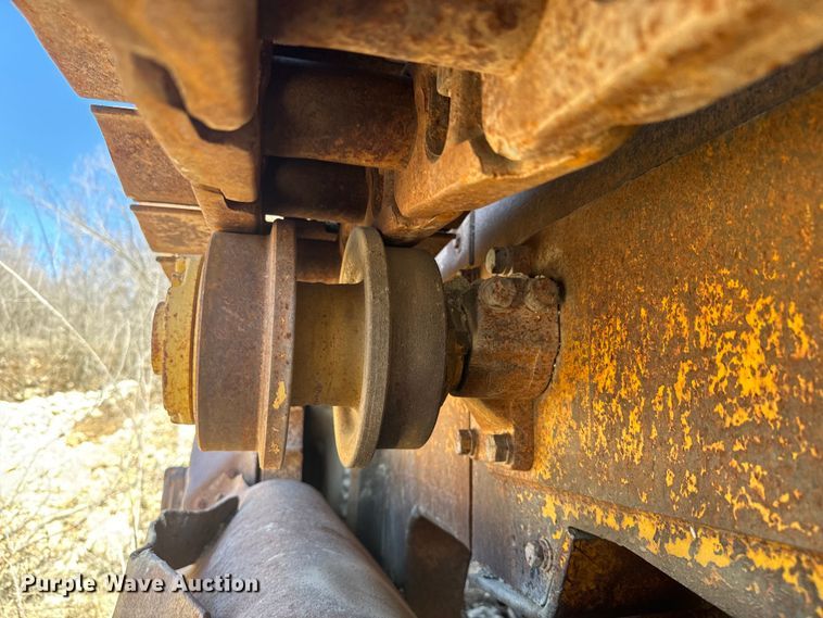 image for item NF9504 1975 Caterpillar  955L track loader