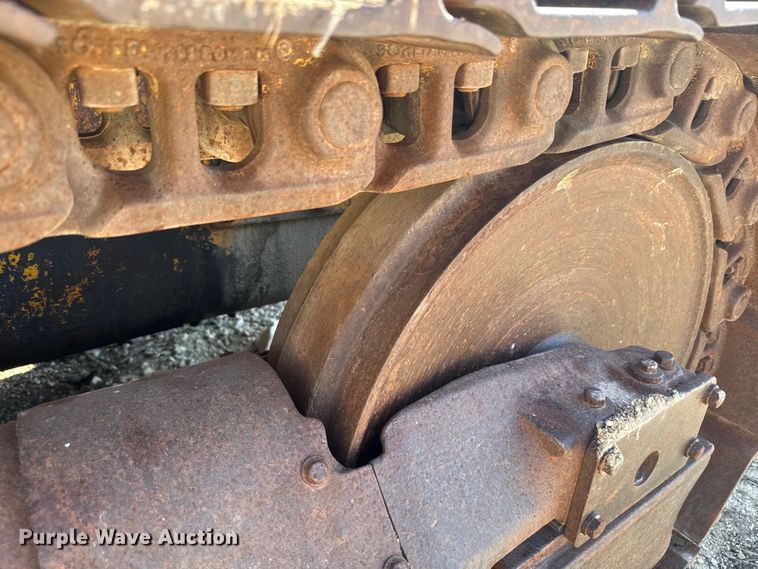 image for item NF9504 1975 Caterpillar  955L track loader