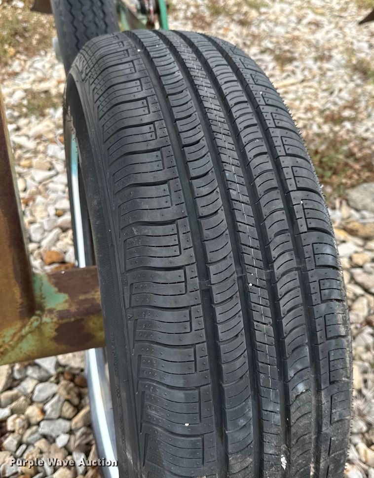 image for item NH9006 Tillage equipment 