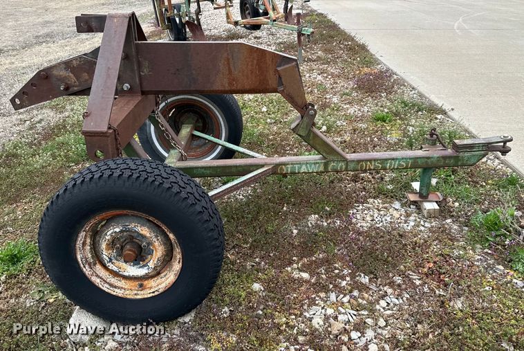 image for item NH9006 Tillage equipment 