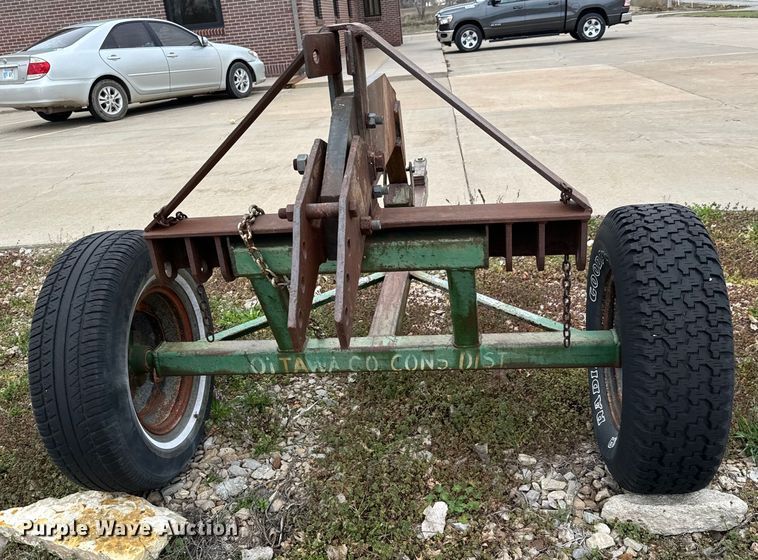 image for item NH9006 Tillage equipment 