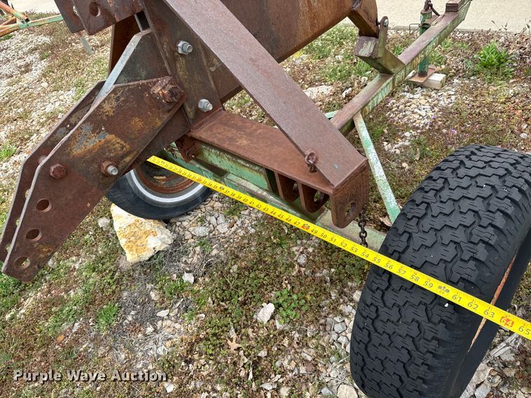 image for item NH9006 Tillage equipment 