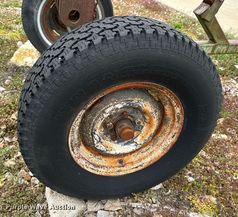 image for item NH9006 Tillage equipment 