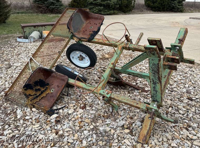 image for item NH9006 Tillage equipment 