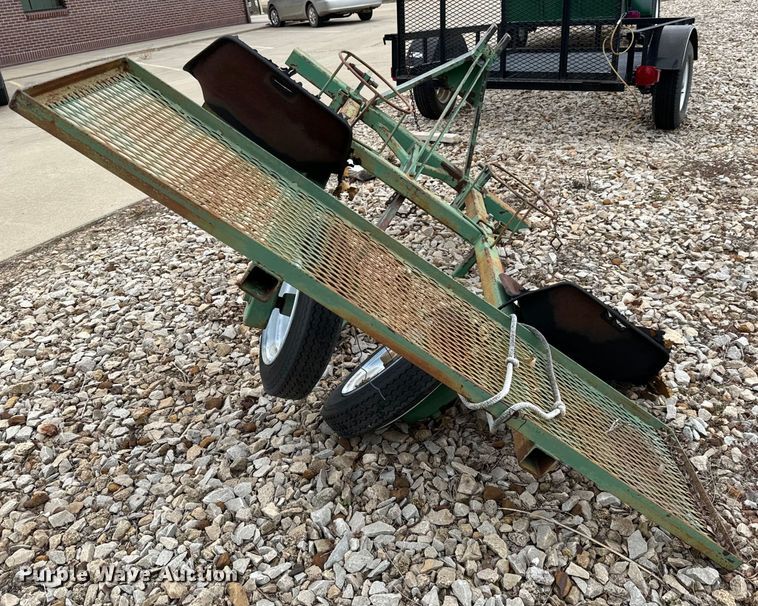 image for item NH9006 Tillage equipment 