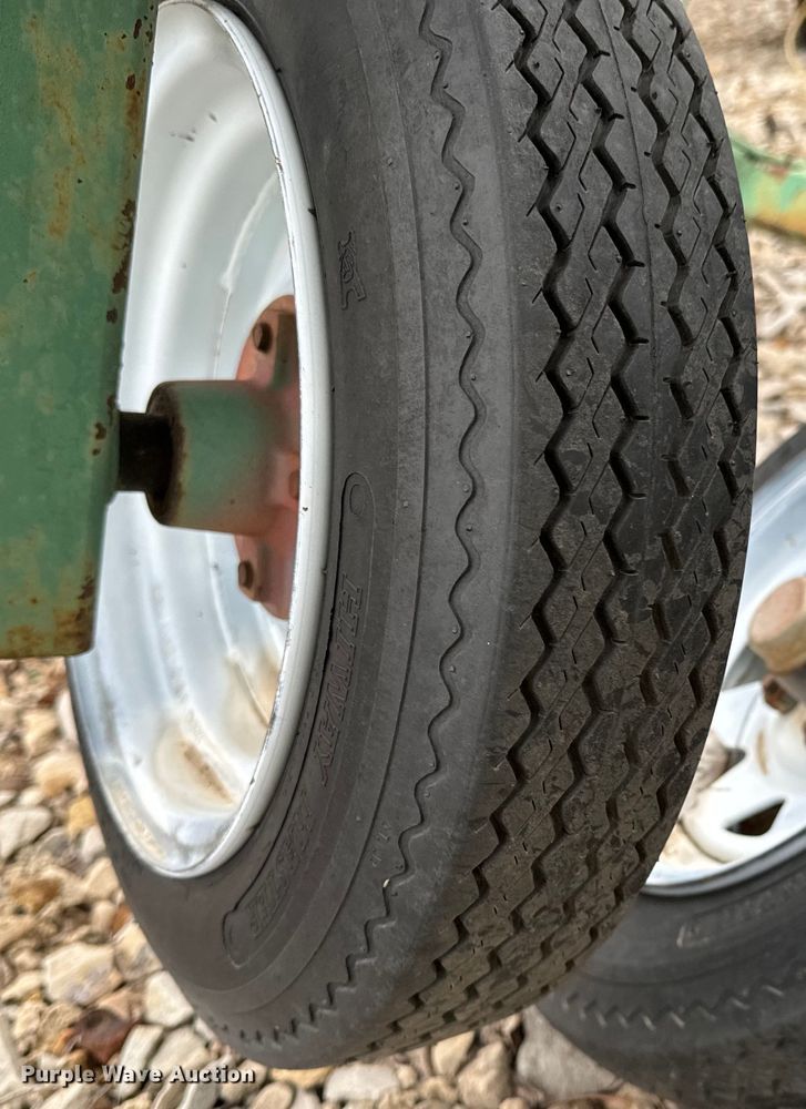 image for item NH9006 Tillage equipment 