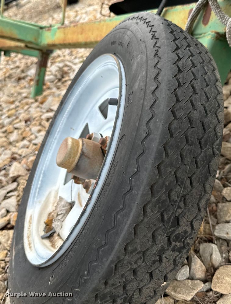 image for item NH9006 Tillage equipment 