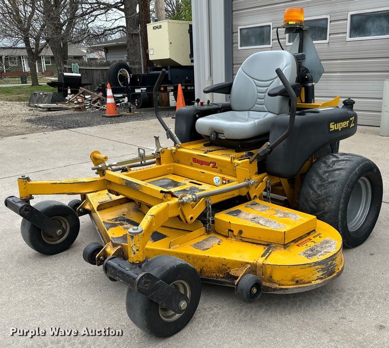 image for item NH9029 Hustler Super Z ZTR lawn mower