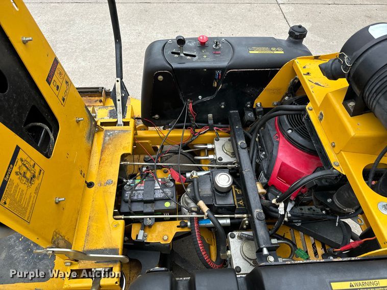 image for item NH9029 Hustler Super Z ZTR lawn mower