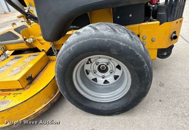 image for item NH9029 Hustler Super Z ZTR lawn mower