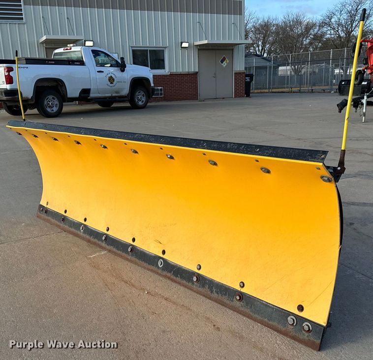 image for item NH9033 Meyer snow plow