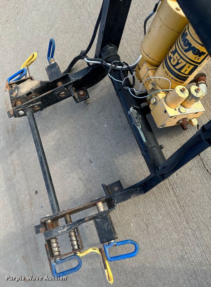 image for item NH9033 Meyer snow plow