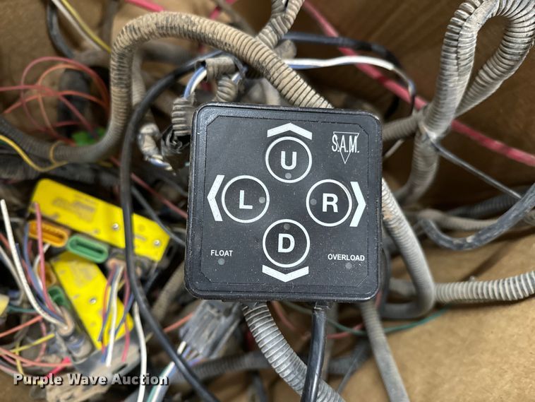 image for item NH9033 Meyer snow plow