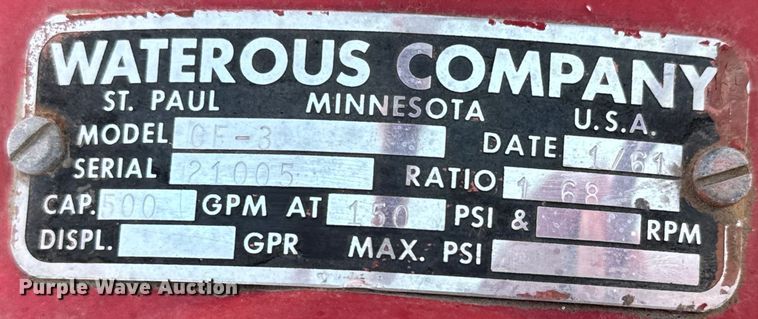 image for item NH9046 1961 International Harvester  C-132 pumper fire truck