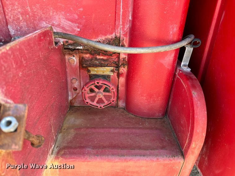 image for item NH9046 1961 International Harvester  C-132 pumper fire truck