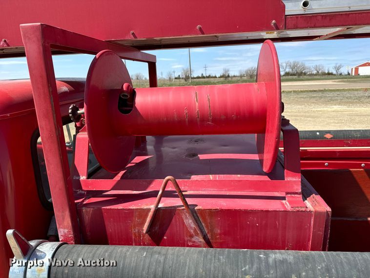 image for item NH9046 1961 International Harvester  C-132 pumper fire truck