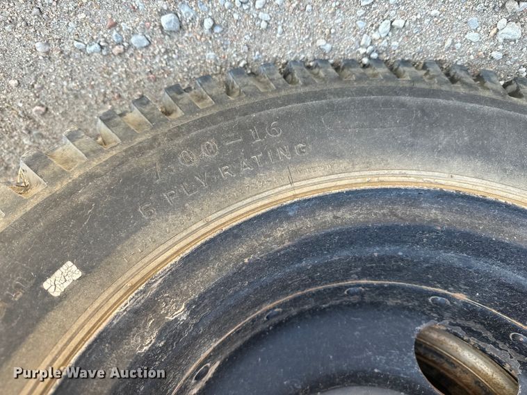 image for item NH9046 1961 International Harvester  C-132 pumper fire truck